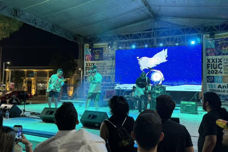 Pone el rock sinaloense energía juvenil al Festival de la UAS