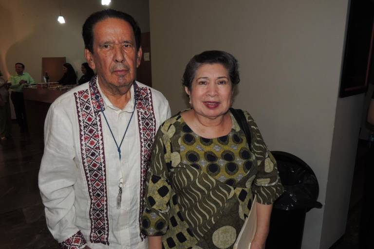 Regalan Julia y Tobías una noche memorable a sinaloenses