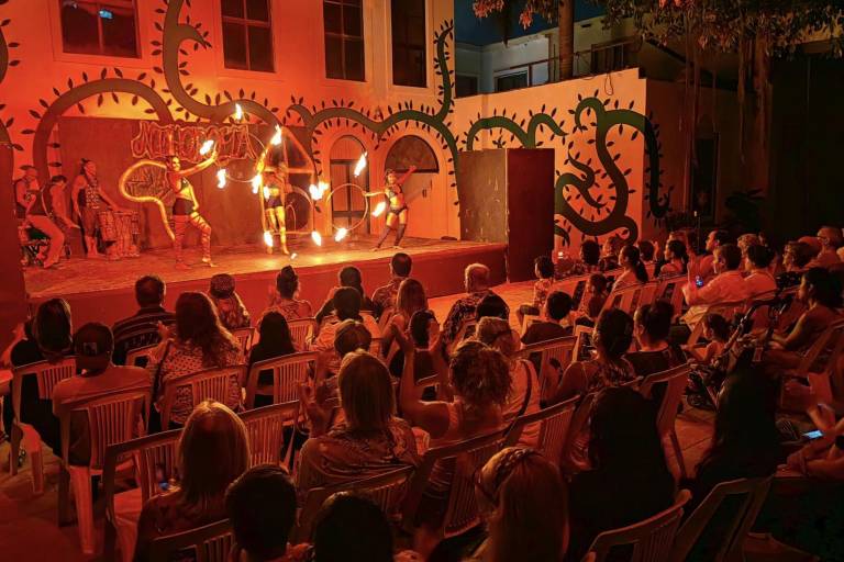 Recrean danzas tradicionales africanas