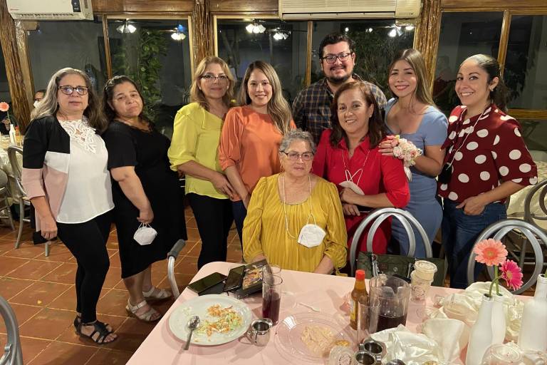 Hoy, Valeria bendecirá su matrimonio