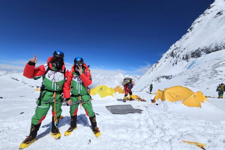 Conoce a los primeros padre e hijo mexicanos en conquistar el Everest juntos