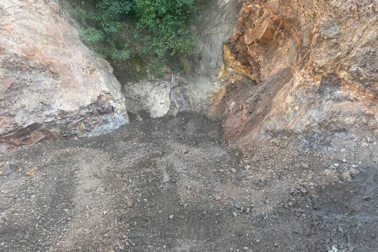 Fue desgajamiento de un cerro el que cobró dos vidas en Badiraguato, aclara PC