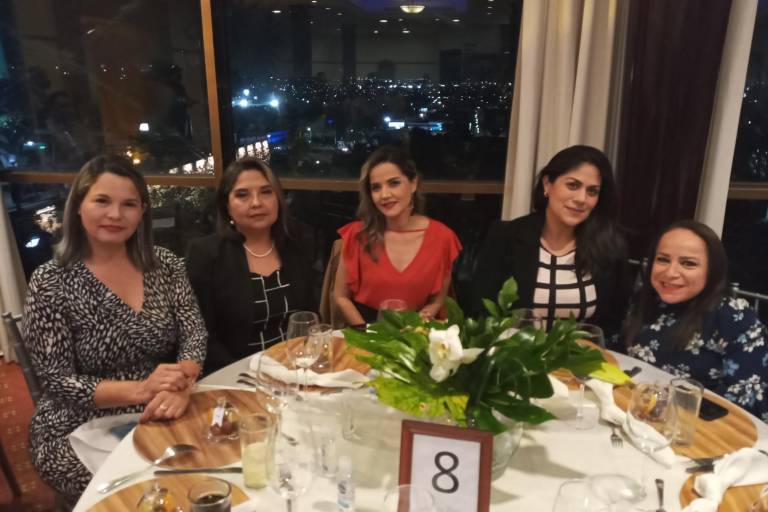 Reinaugura Salud Capilar sus instalaciones en Culiacán