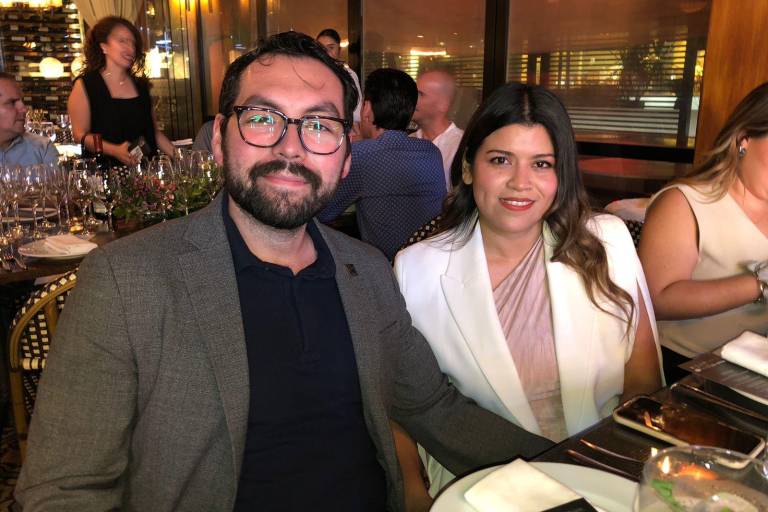 Disfrutan clientes la segunda edición del Cayenna and Friends