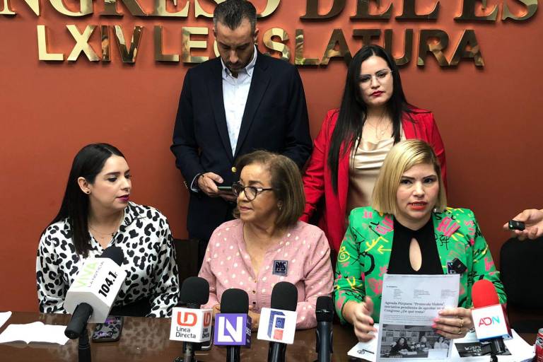 Congreso no admitió iniciativa del PAS porque se la tomó personal: diputadas