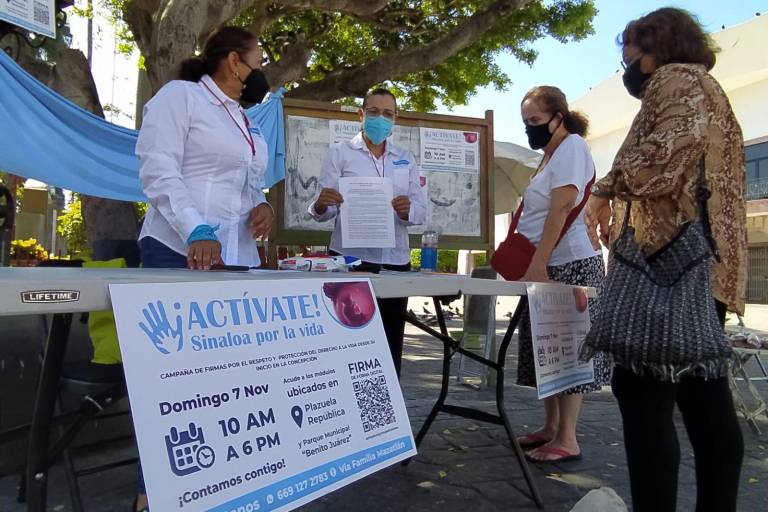 Grupos provida recolectan firmas en Mazatlán para llevarlas al Congreso y que se legisle contra el aborto