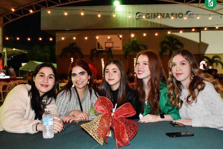 ¡Regresan ex alumnos al Senda para una gran celebración!