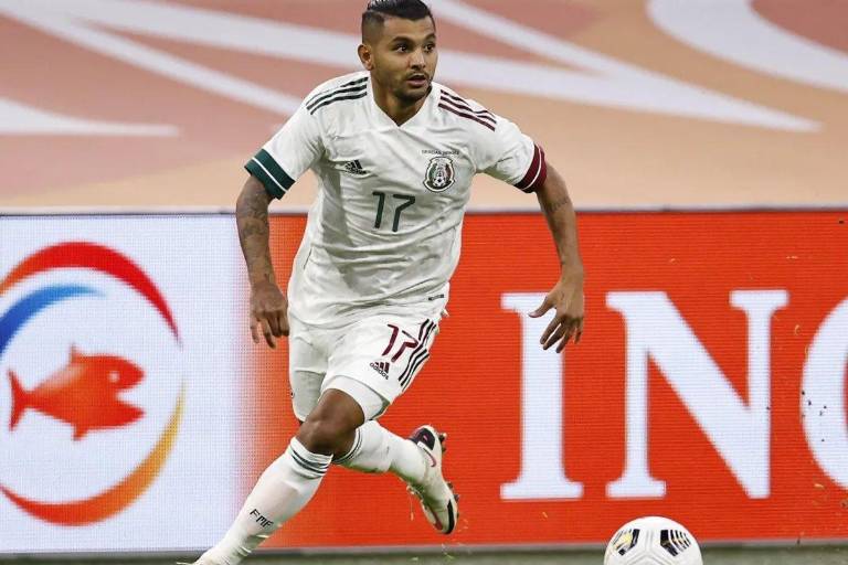 ‘Tecatito’ Corona obtendría su pasaporte portugués la semana próxima