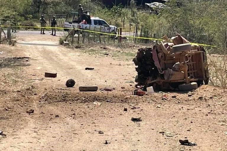 Mueren tres jornaleros tras explosión de mina terrestre en Tumbiscatío, Michoacán