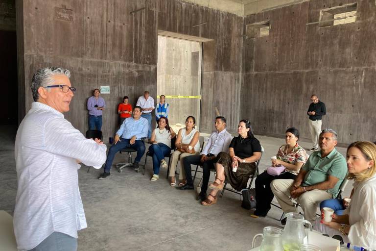 Visitan Regidores de Mazatlán el Nuevo Acuario
