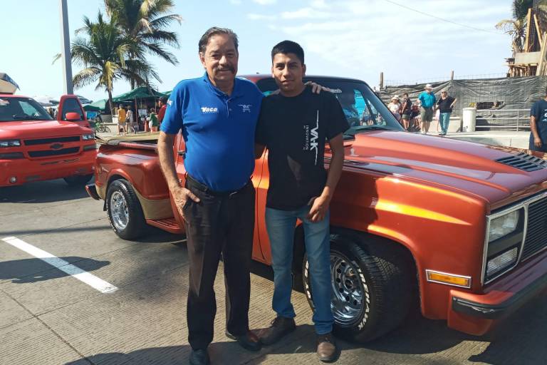 Brilla la Banda MS en el tradicional desfile del Carnaval de Mazatlán