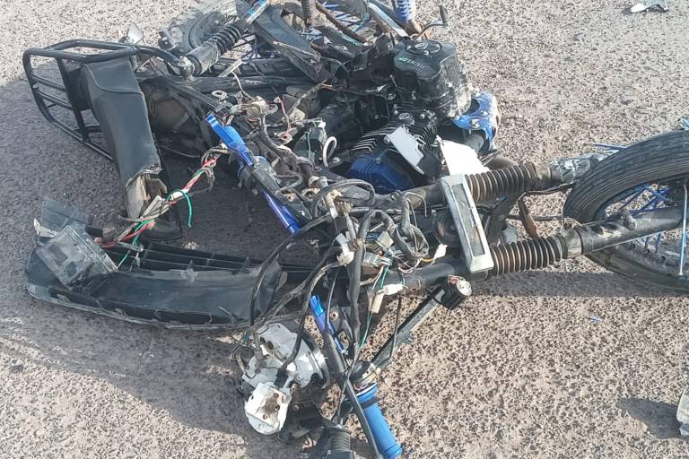 Motociclista resulta lesionado tras choque con auto en Escuinapa
