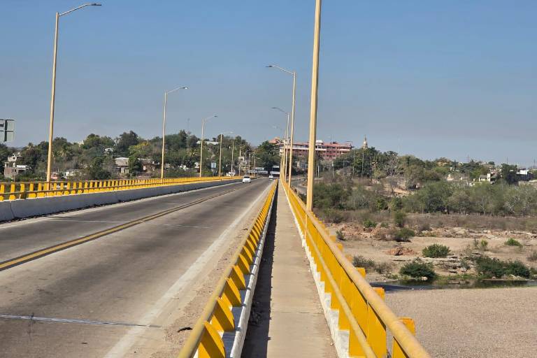 Suspenden servicio de agua potable por baja de energía en Rosario, afirma Jumapars