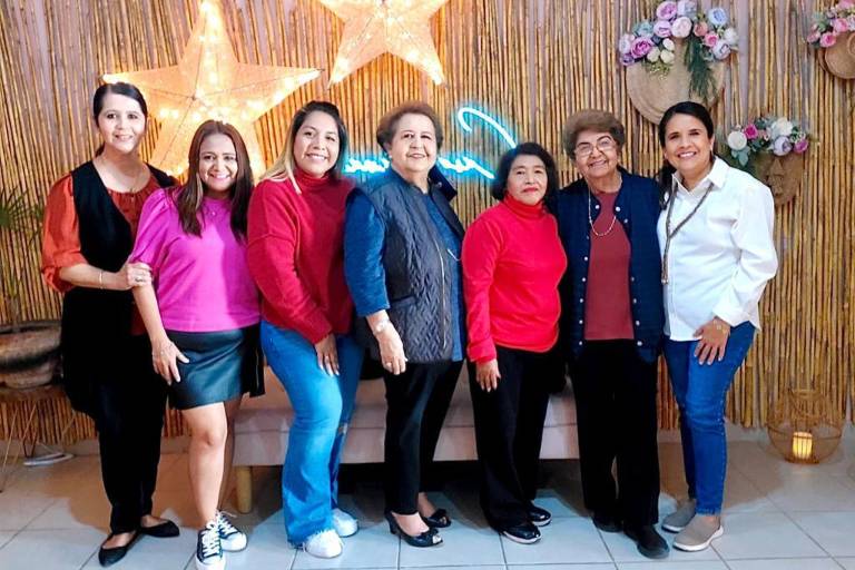 Fortalecen primas sus lazos familiares