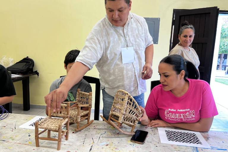 Inauguran con muestra y taller artesanal el Festival Internacional de Arte El Rosario Pueblo Mágico