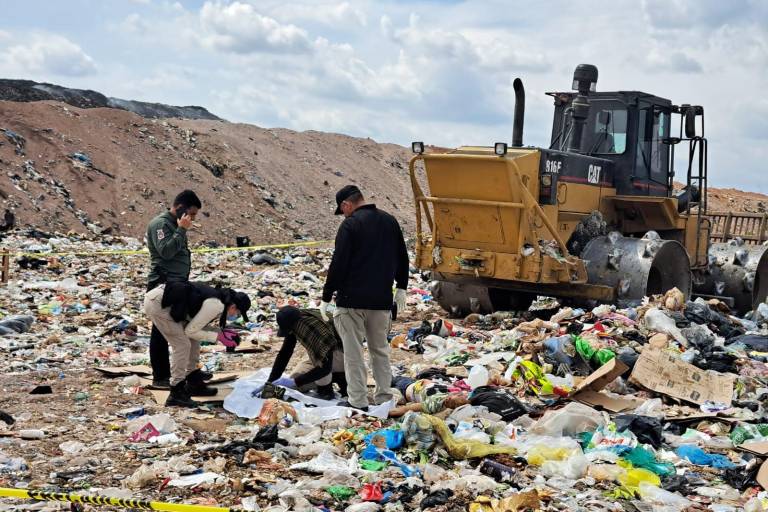 Muere pepenadora tras ser atropellada por retroexcavadora en basurón de Culiacán