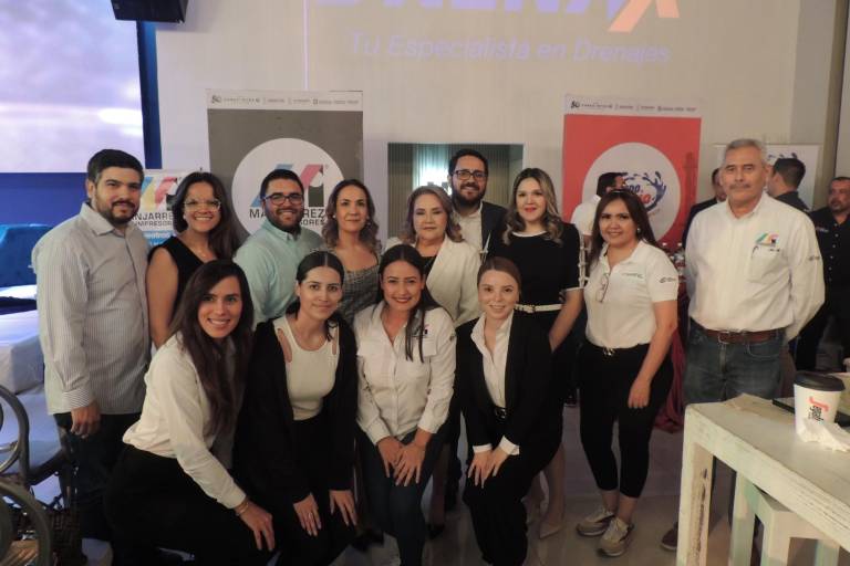 Reciben empresarios el Galardón Industrial por parte de Canacintra Culiacán