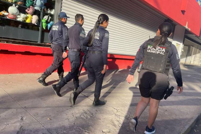 Policías Municipales ya están en Ciudad de México para ser evaluados, pero denuncian dormir en camión y no tener dinero para comer