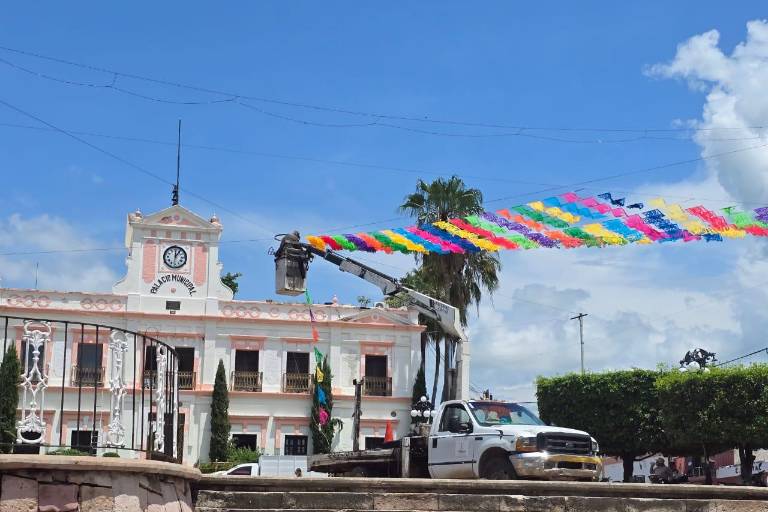 En Rosario declaran todo listo para celebrar el Grito de Independencia