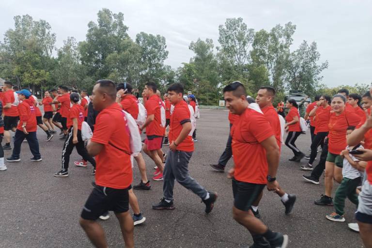 Celebran militares la segunda Carrera Deportiva contra la Violencia de Género