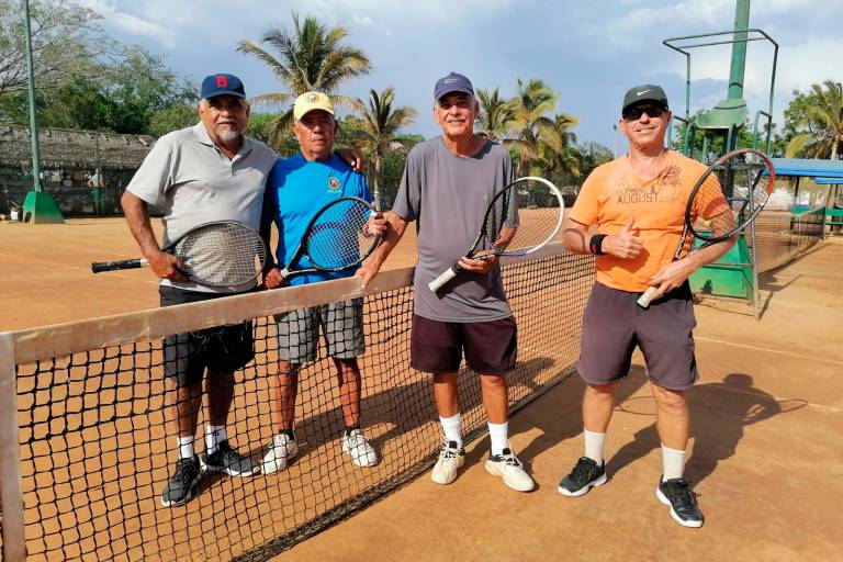 Se definen finalistas en el Torneo del Día del Padre