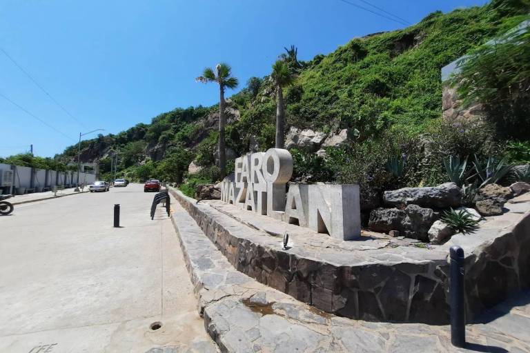 Parque Natural Faro Mazatlán se deslinda de la salvaguarda del Cerro del Crestón