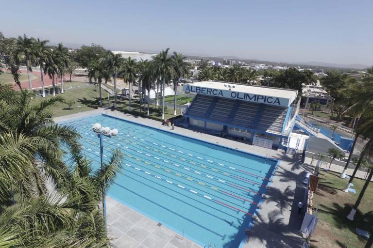 Deportistas de la UAS creen que remodelación de espacios impactará positivamente en su rendimiento