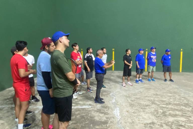 Inauguran Regional de Frontenis, en Club Muralla