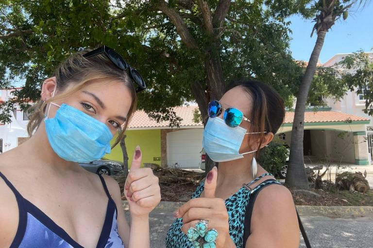 Salen mazatlecos a emitir su voto