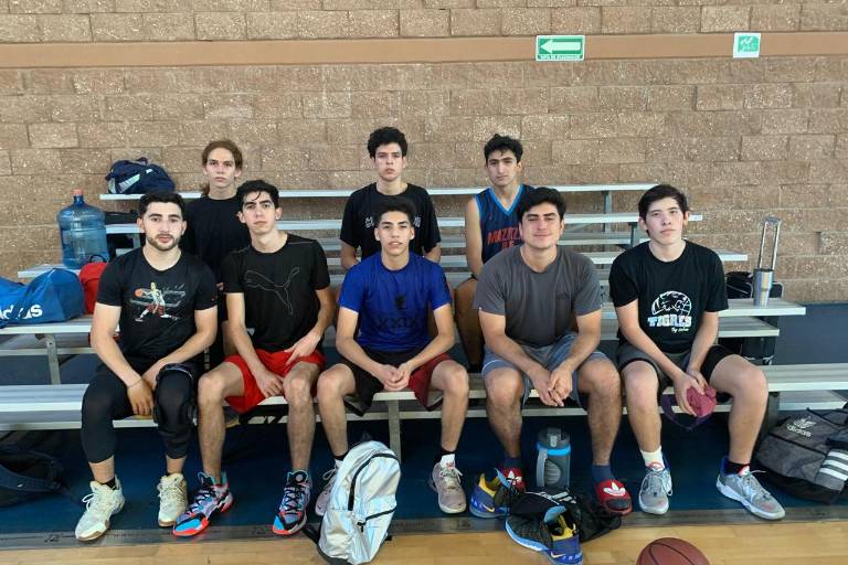 La preselección Sinaloa varonil U18 de baloncesto intensifica su entrenamiento de cara a los Nacionales Conade 2022