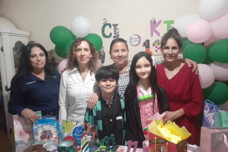 Celebran los mellizos Carlos Iván y Kiara Ivanna su cumpleaños
