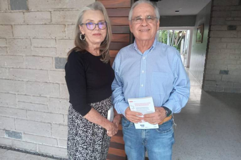 Conocen sobre la historia de la izquierda en México