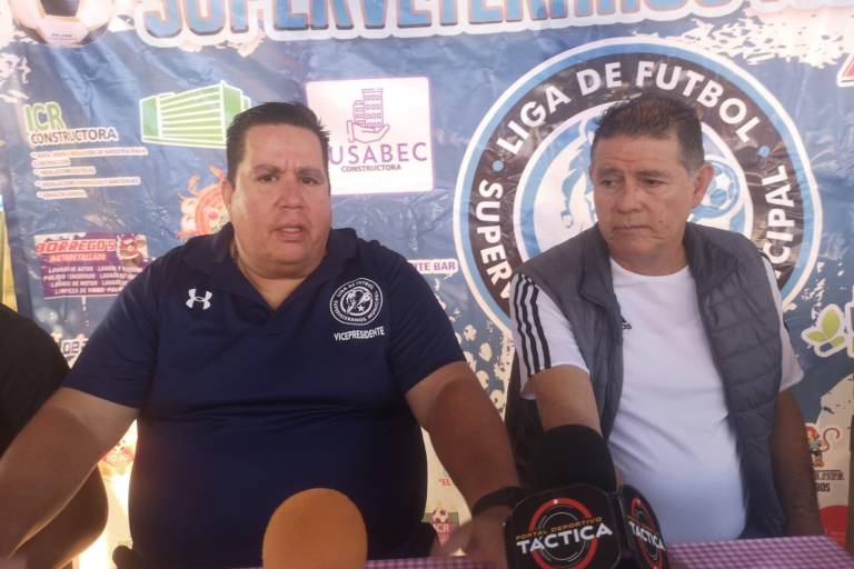 Premian a los mejores jugadores del primer mes en la Superveteranos Municipal