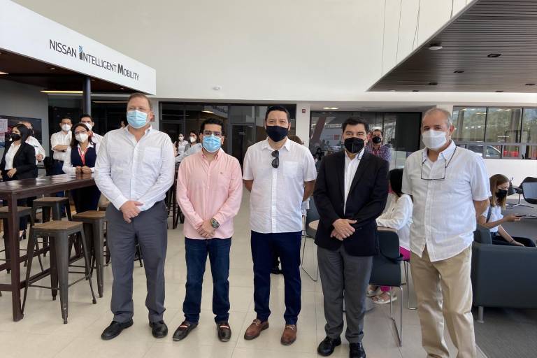 Dedica apertura de Nissan Congreso a don Jorge Del Rincón