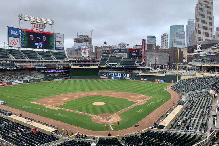 NBA y MLB suspendieron sus juegos del lunes a causa del tiroteo policial en Minneapolis