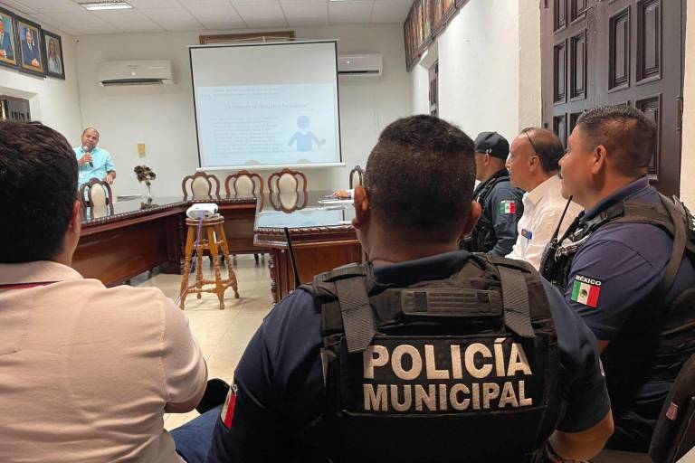 Capacitan a SSPyTM en temas de protección a periodistas y defensores de derechos humanos