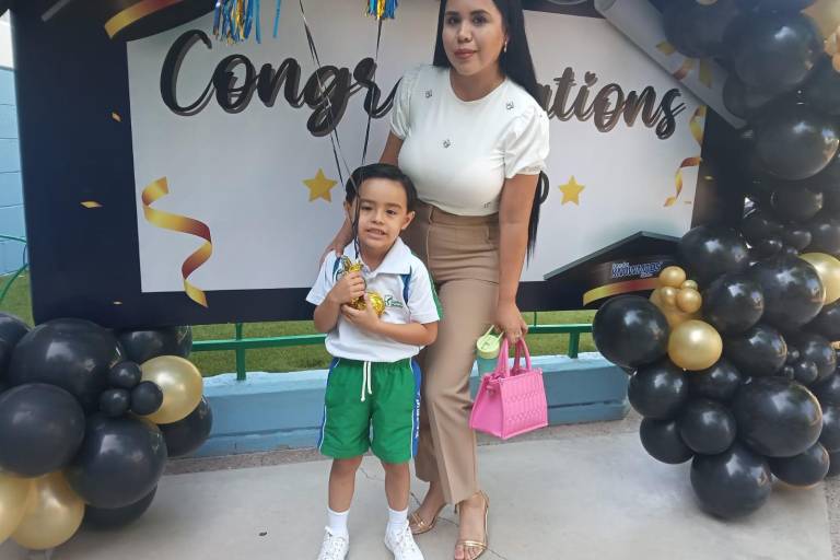 Celebra el Instituto Senda una graduación más de los pequeños de preescolar