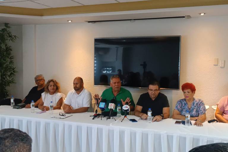 Reclaman docentes de la UAS en Mazatlán respeto la autonomía universitaria