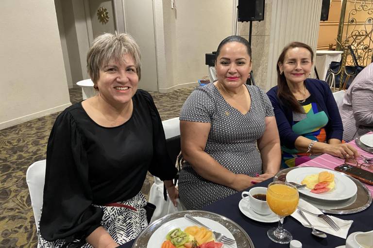 Integrantes de AMEXME Culiacán comparten sus experiencias