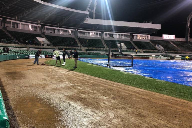Tomateros de Culiacán y Algodoneros de Guasave son frenados por la lluvia