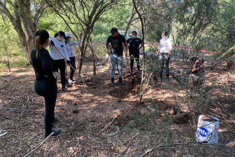 Ahome y Mazatlán, entre los municipios con más fosas clandestinas y cuerpos exhumados en México