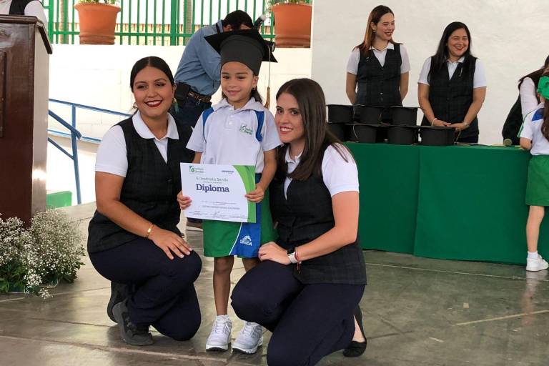 Celebra el Instituto Senda una graduación más de los pequeños de preescolar