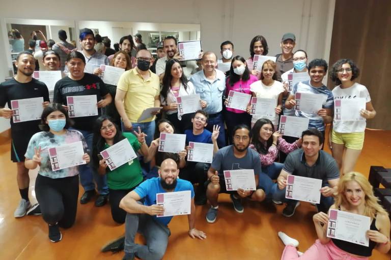 Concluye el Taller de Actuación del Isic, a cargo del maestro Francisco Haros