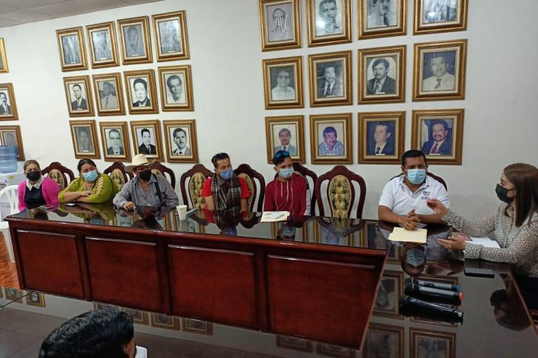 Comités de Obras y Servicios del Municipio de Escuinapa establecen acuerdos