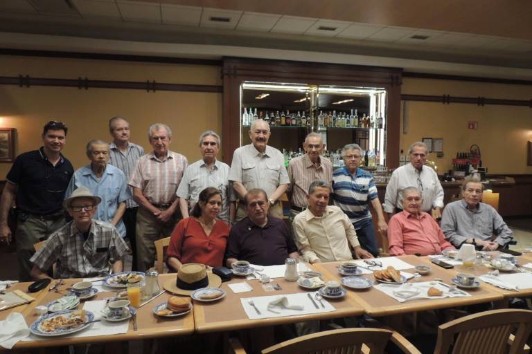 Celebra la Confraternidad Prevoriana una reunión más