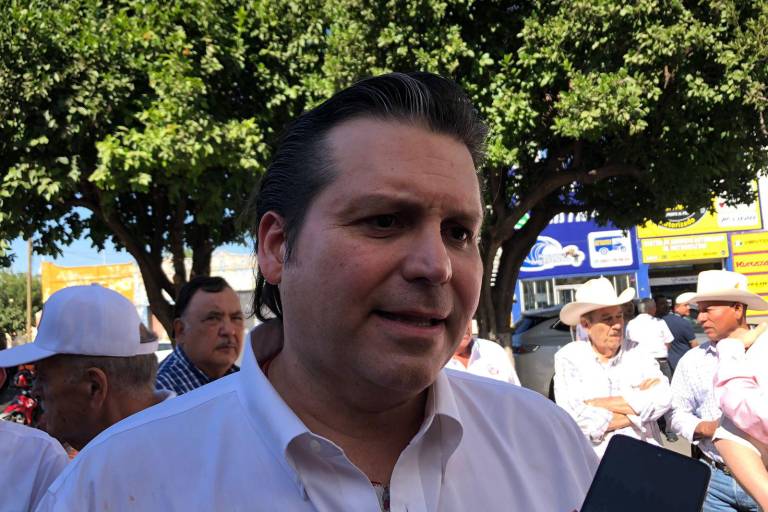 Mario Zamora irá por Diputación federal plurinominal