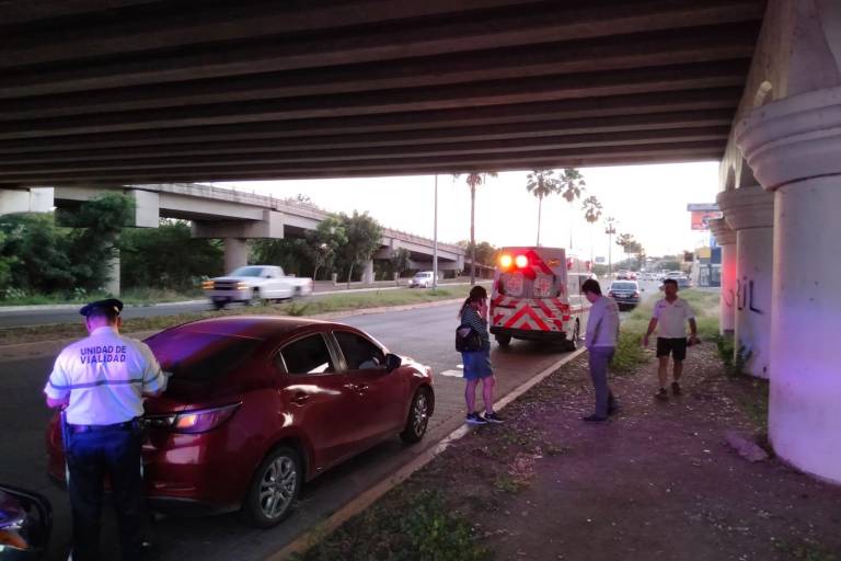 Resulta herido agente policiaco tras ser atropellado, en Culiacán