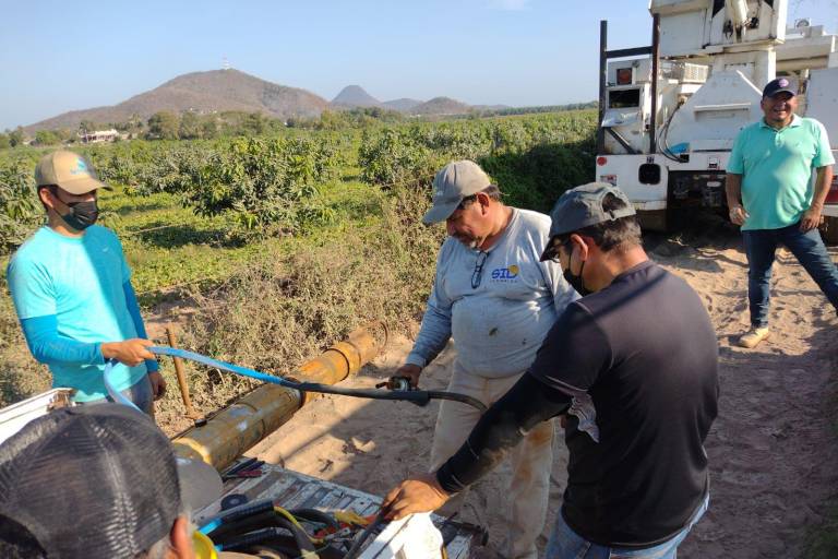 Instalan nuevo equipo de bombeo en Aguaverde, Rosario