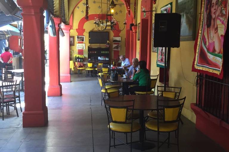 Coepriss determina que negocios comerciales deben solicitar certificado de vacunación contra el Covid