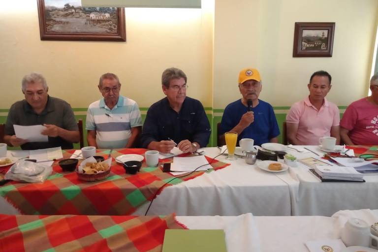 Socios honorarios interponen nueva demanda sobre presidencia del Club Muralla